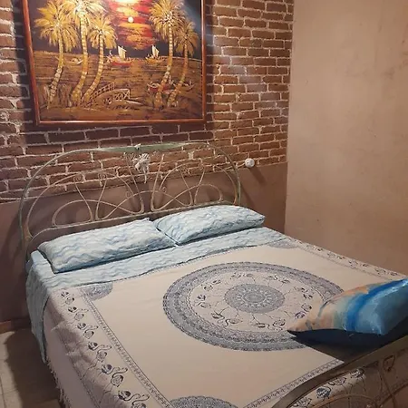 Apartamento Bilocale In Centro Storico Orosei